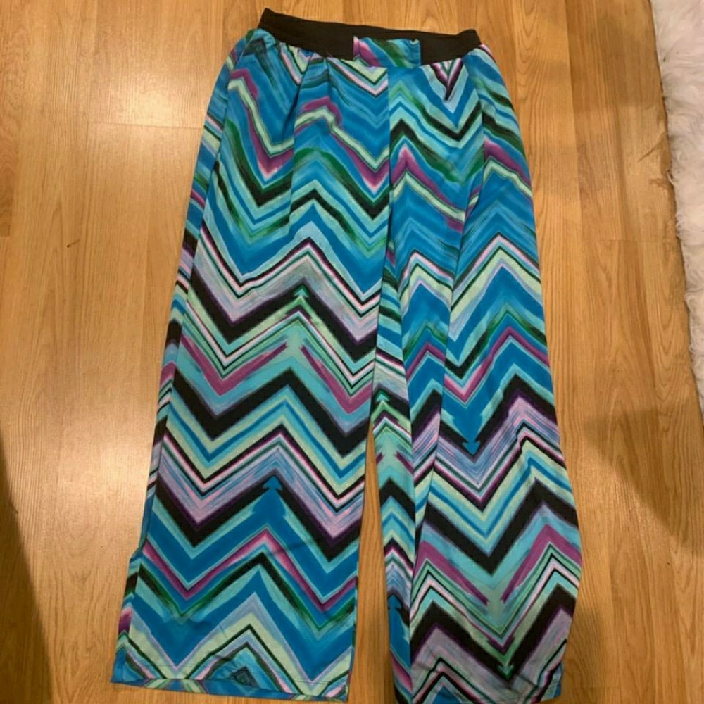 Wide leg pants